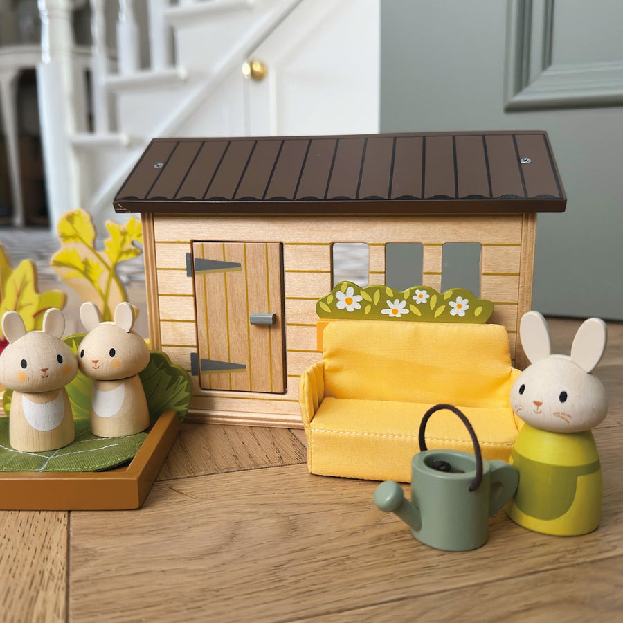 Tender Leaf Bunny's Carrot Patch