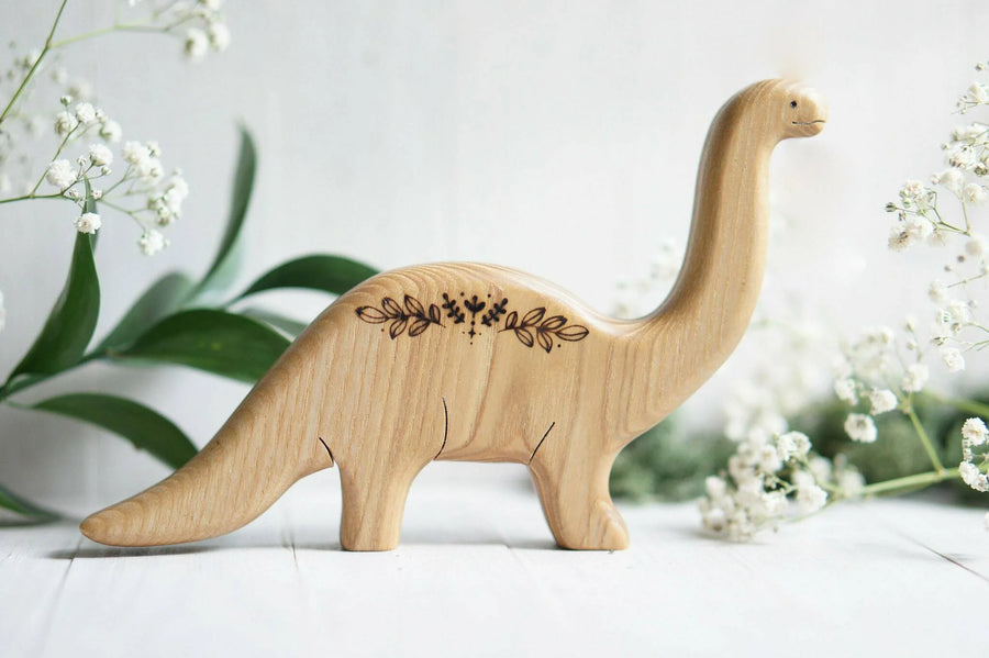 Wooden Brontosaurus, Papa