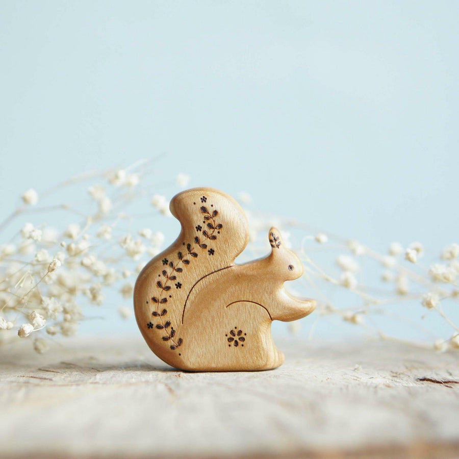 Wooden Squirrel with Flowers
