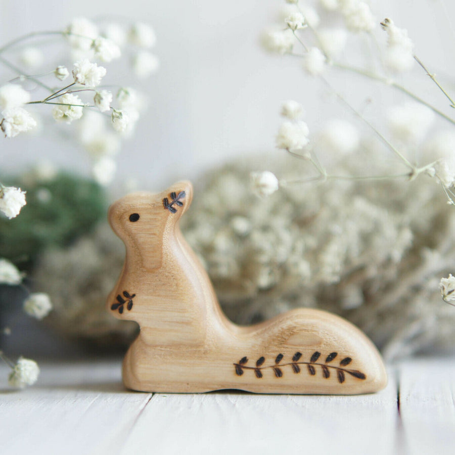 Wooden Squirrel, Standing (Twig)