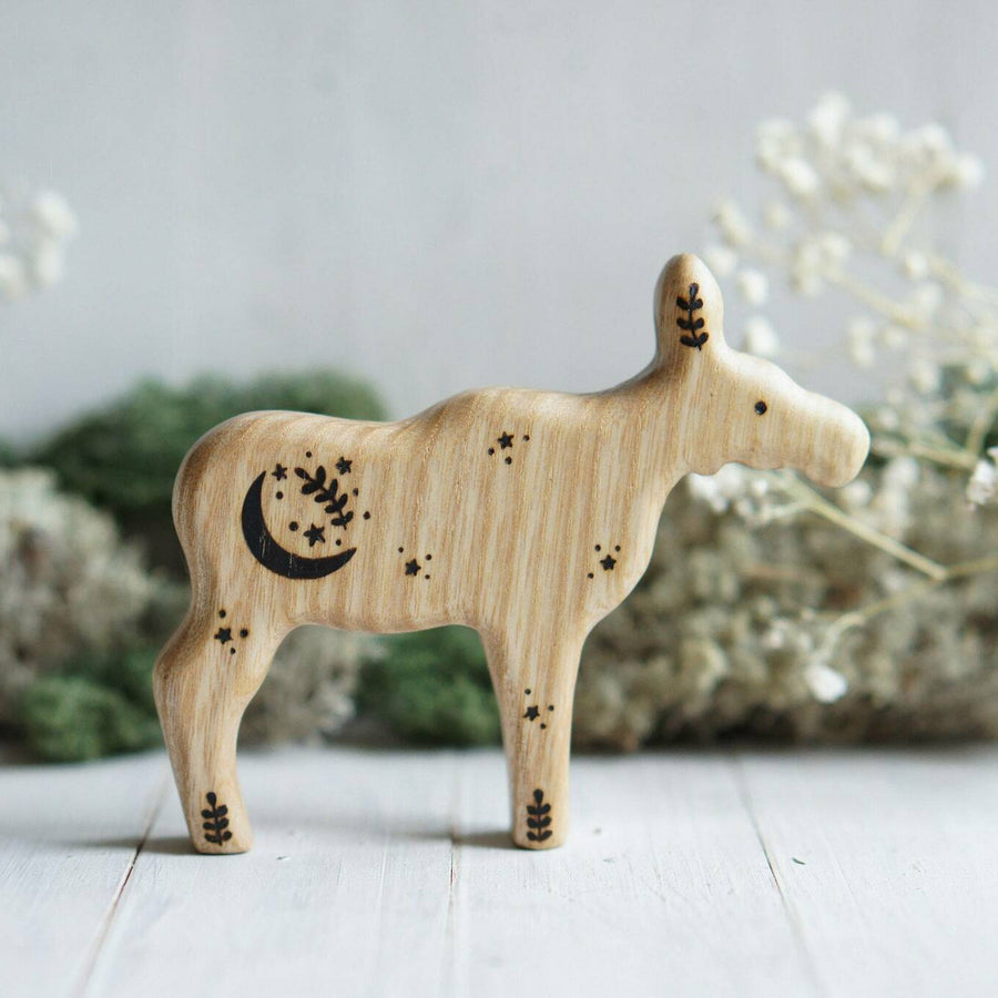 Wooden Moose, Mama
