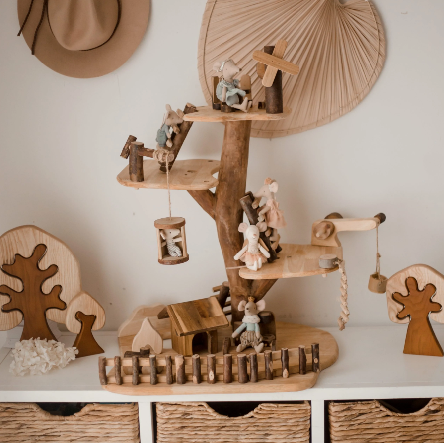 Q Toys Fairytale Adventure Treehouse