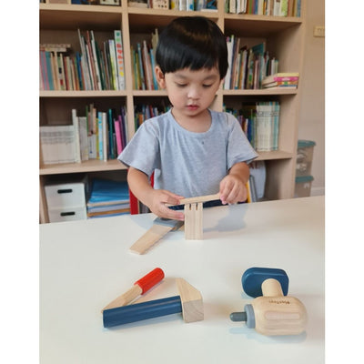Plan Toys Handy Carpenter Set