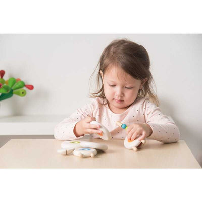 Plan Toys Lacing Sheep