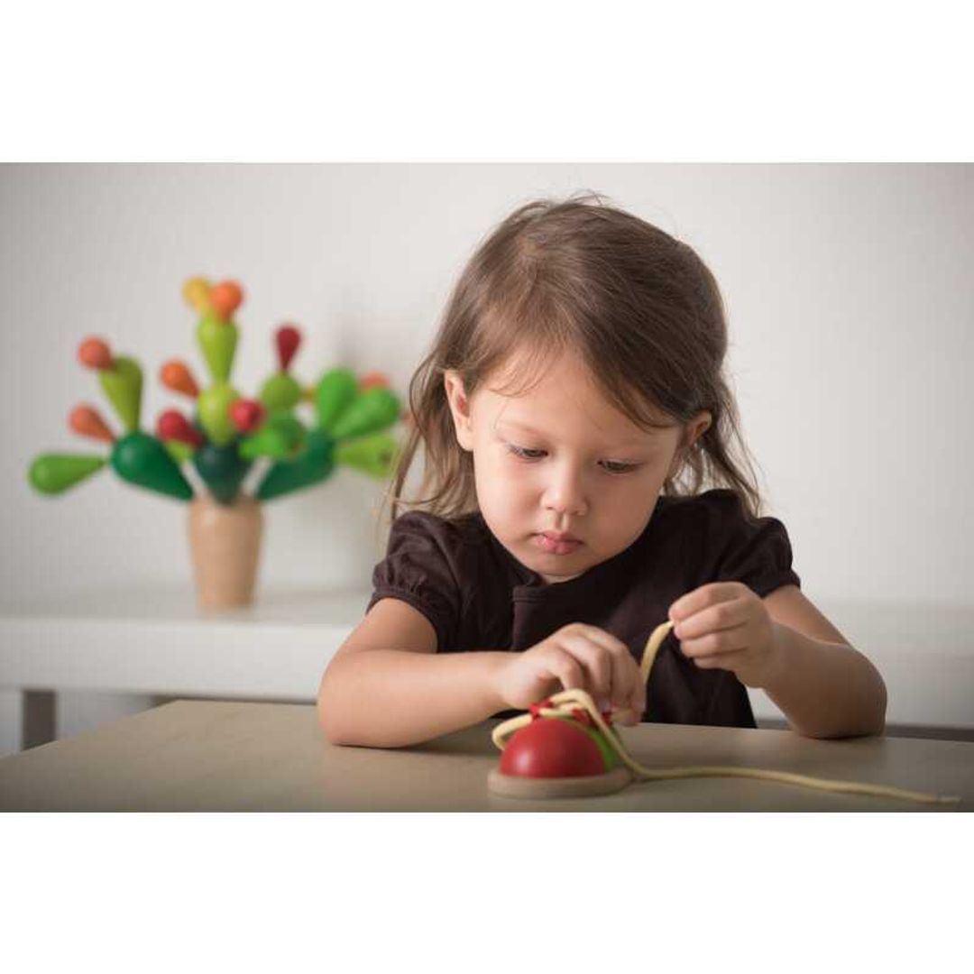 Plan Toys Tie-Up Shoe