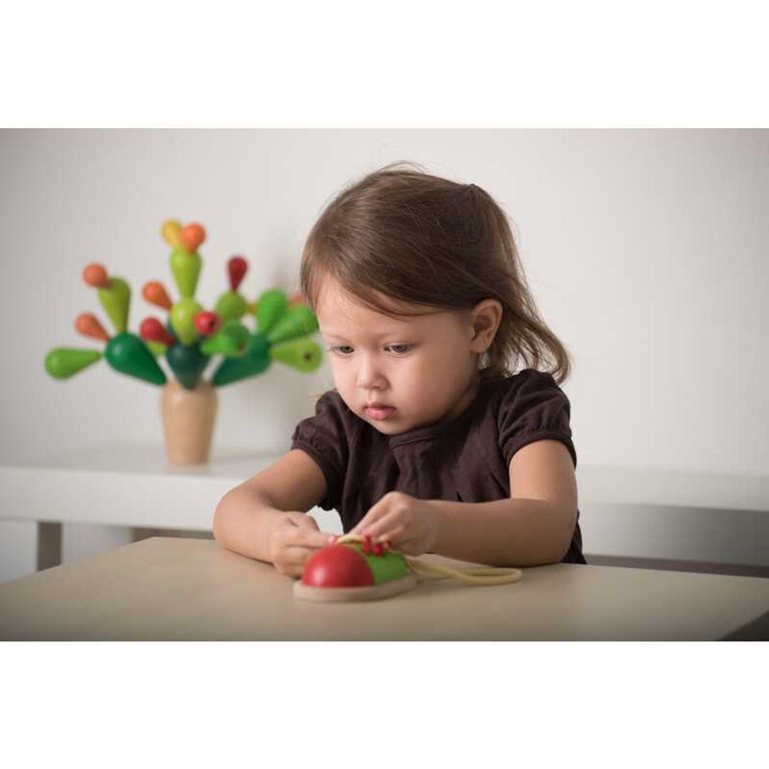 Plan Toys Tie-Up Shoe