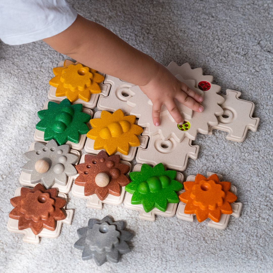 Plan Toys Gears &amp; Puzzles