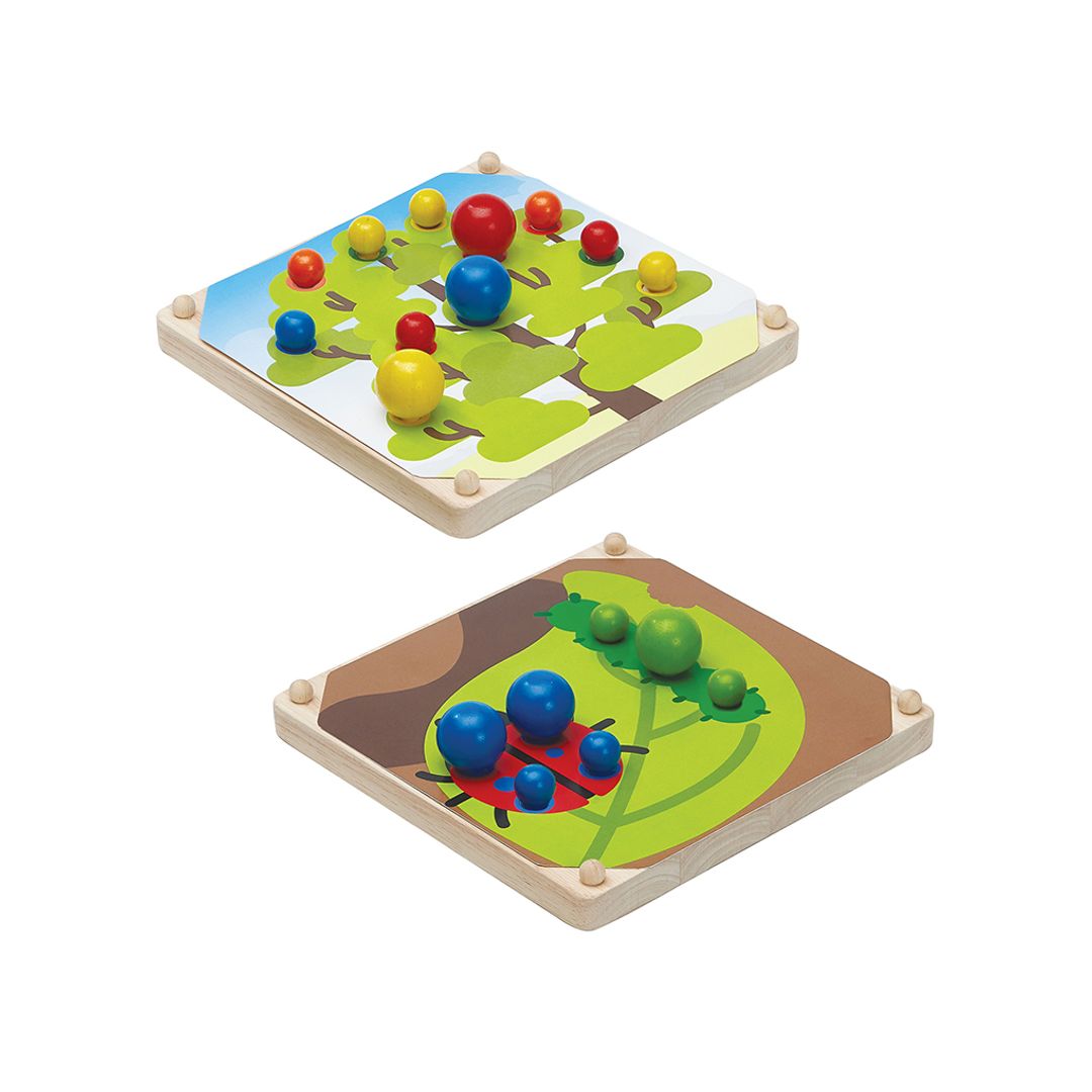 Plan Toys Creative Peg Board