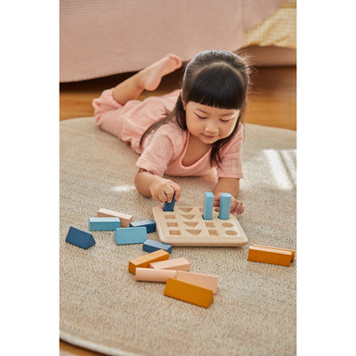 Plan Toys Geometric Peg Board - Orchard