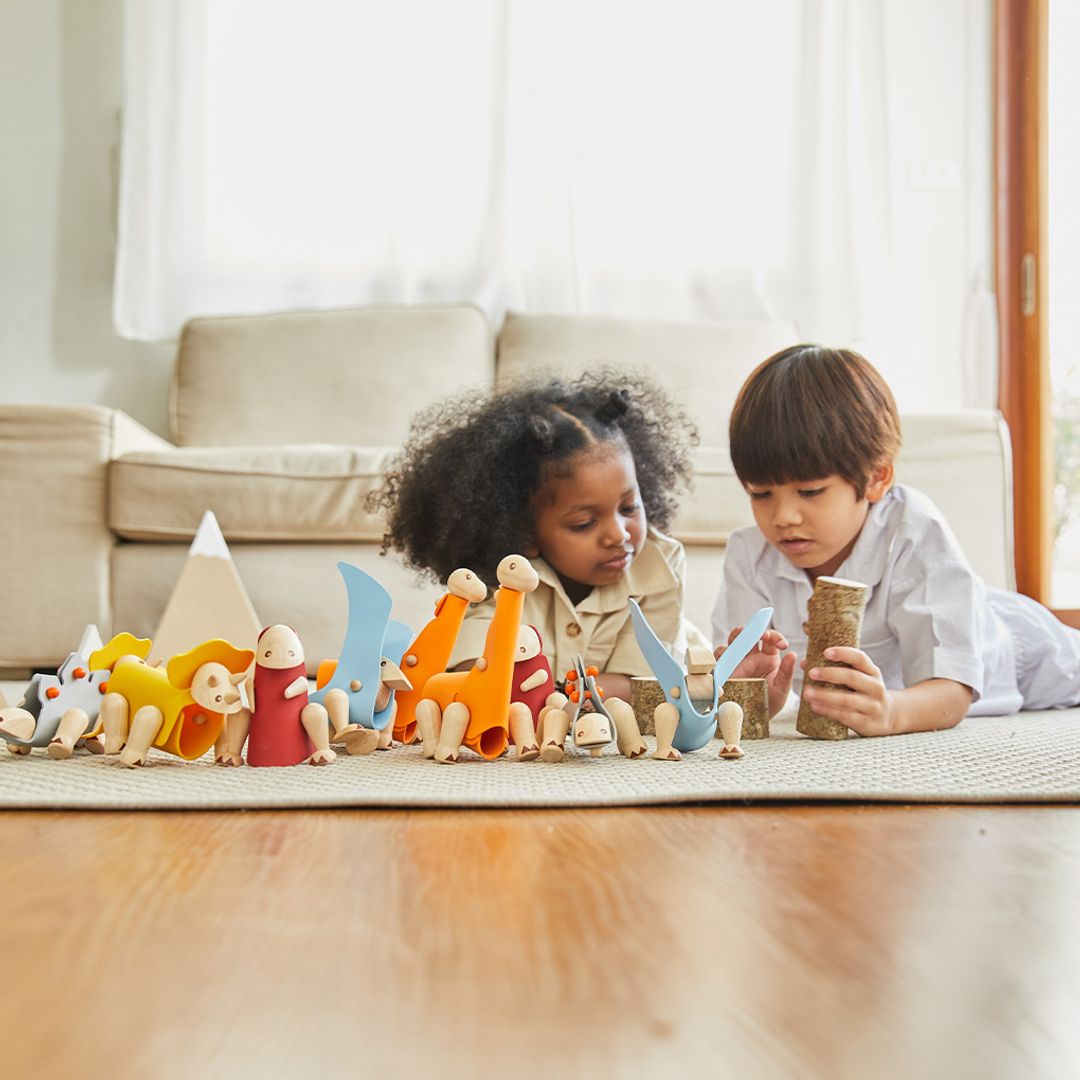 Plan Toys DIY Triceratops