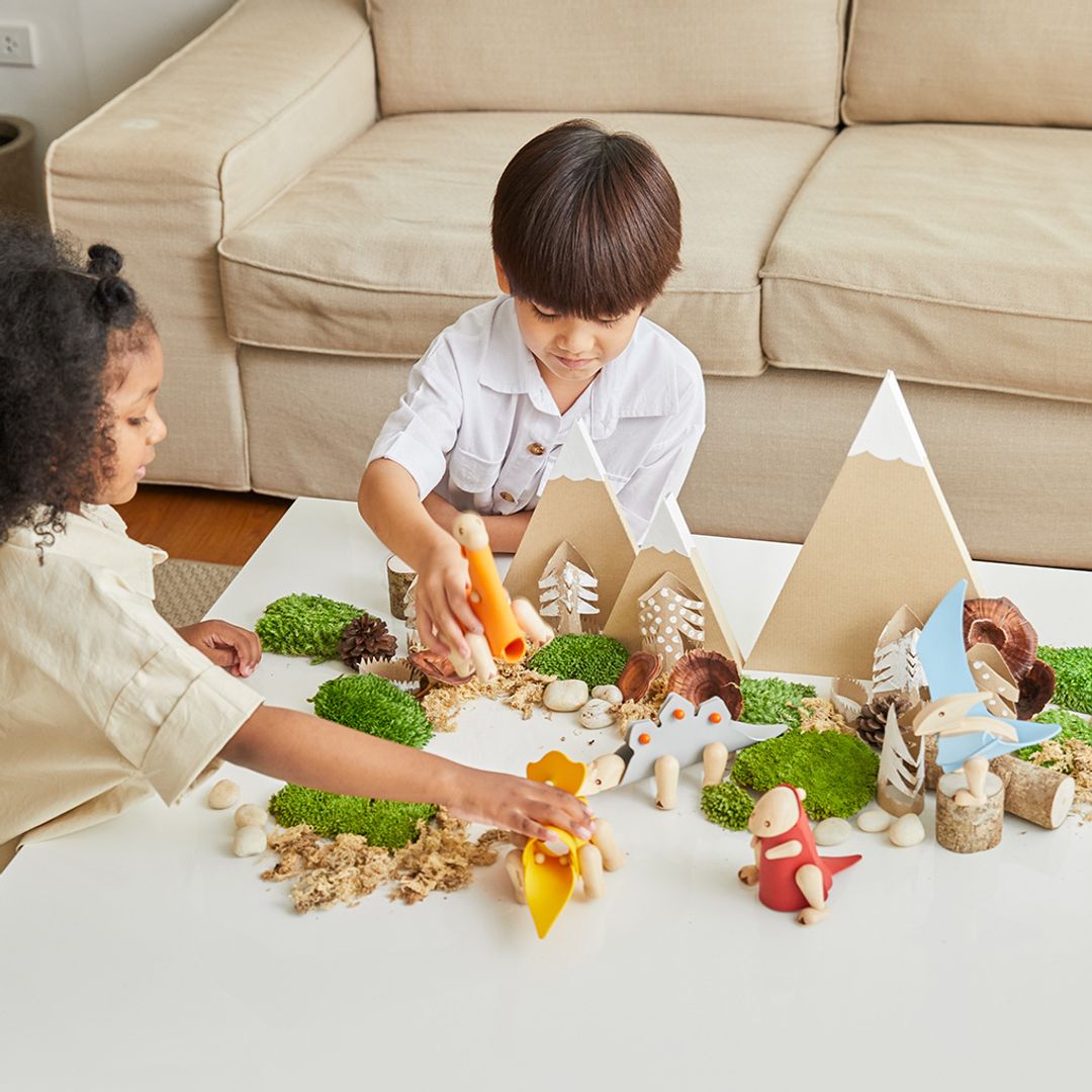 Plan Toys DIY Pterodactyl