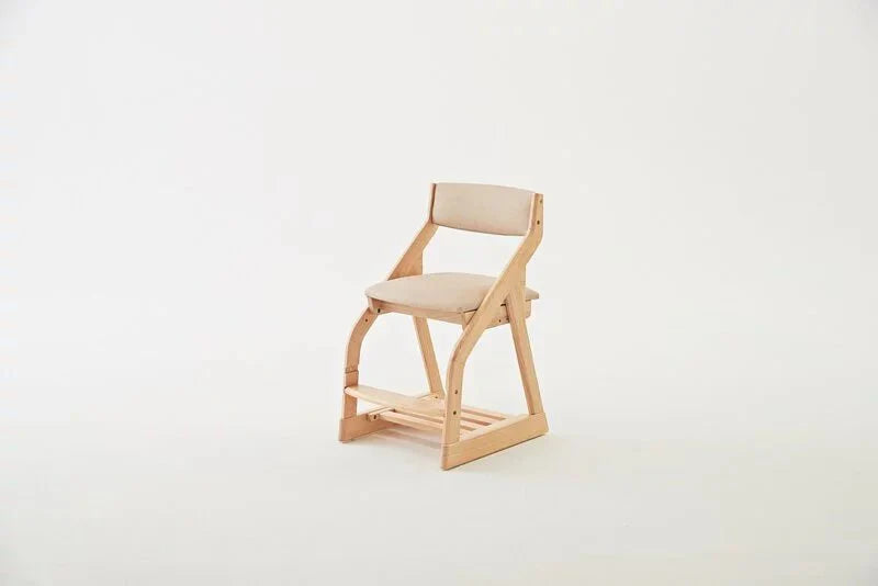 Calla Adjustable Solid Wood Chair for Kids - 4 Height Settings, Easy-to-Clean Fabric