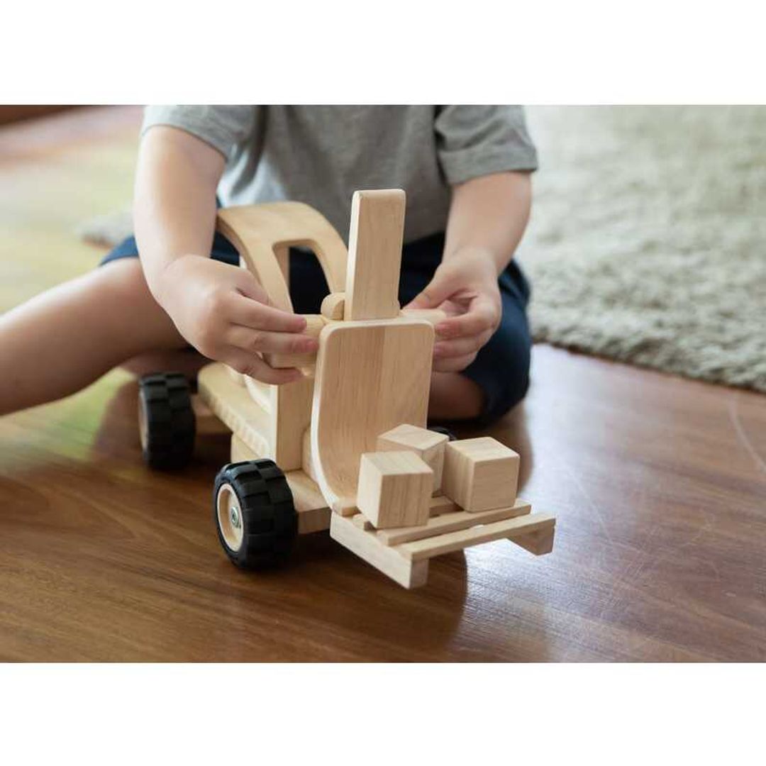 Plan Toys Forklift