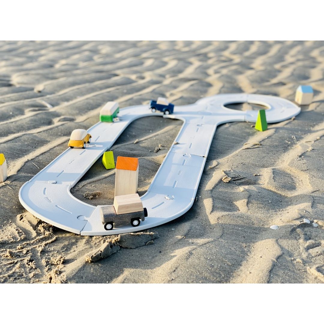 Plan Toys Rubber Road &amp; Rail Set, Medium