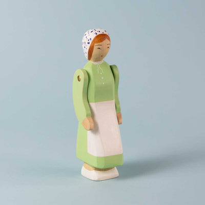 Sale Atelier des Peupliers Wooden Farmer, Female