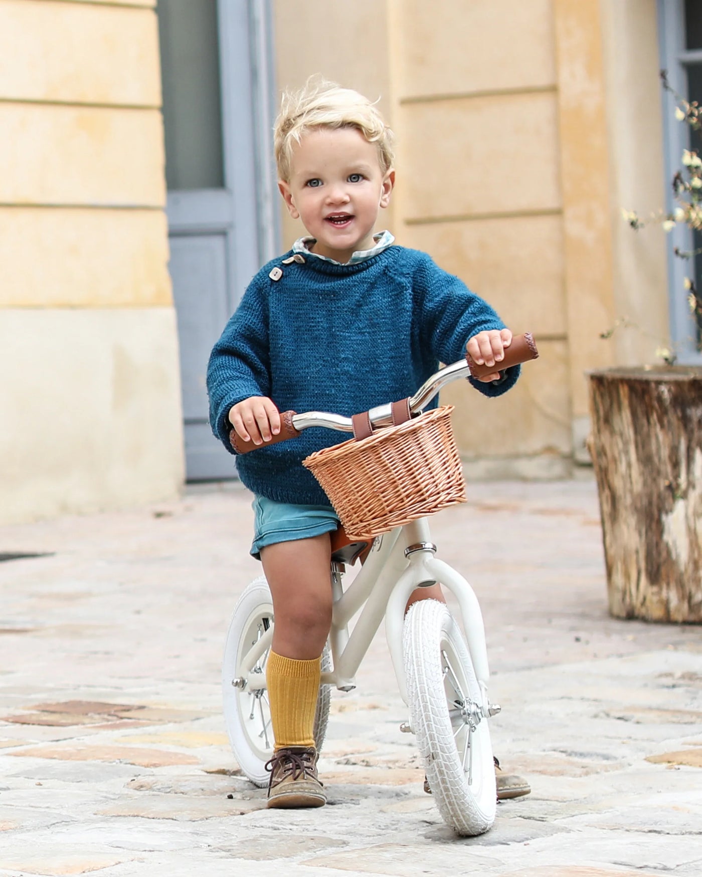 Baghera Balance Bike and Helmet, Ivory White