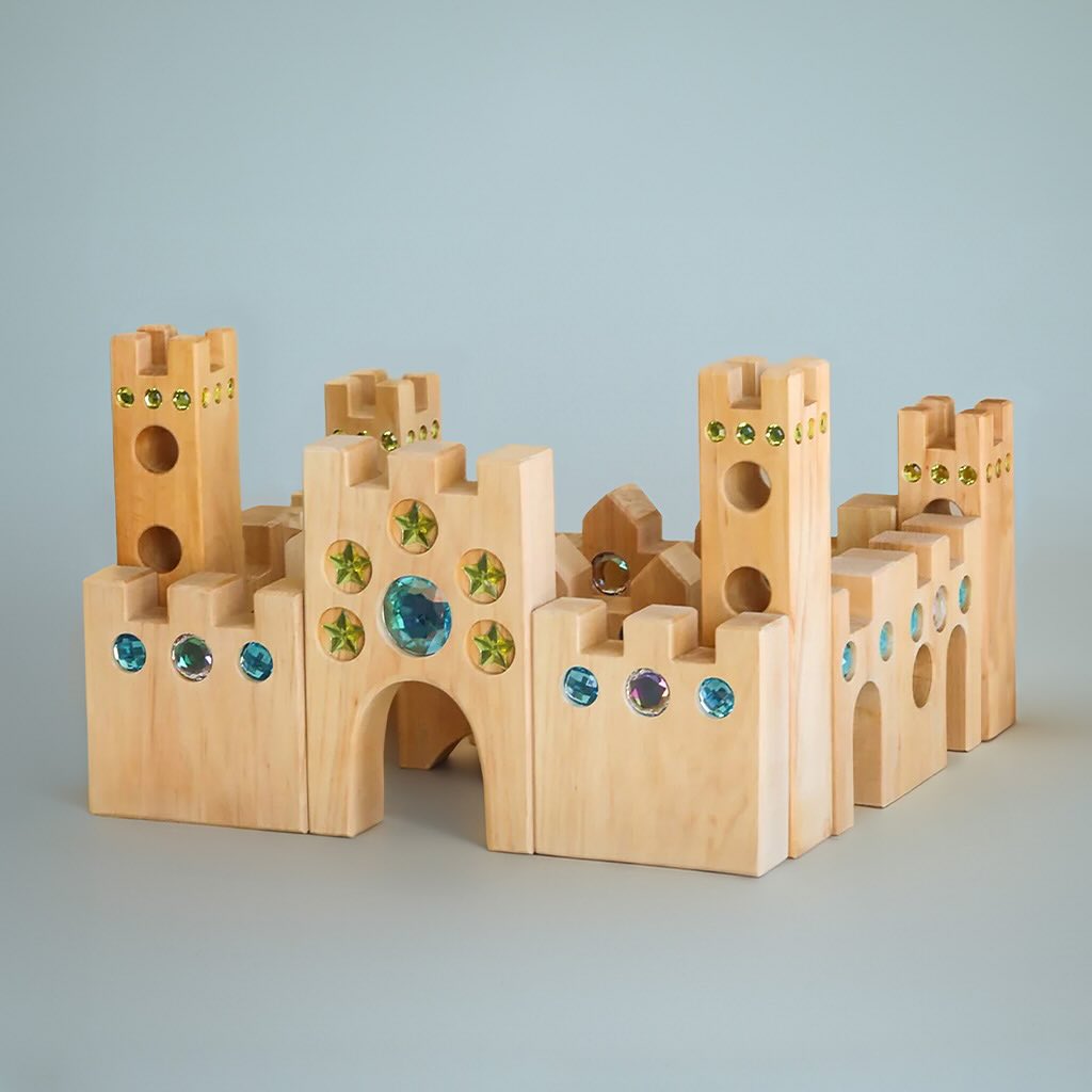 Bauspiel Large Fairytale Castle, 16-Piece Set