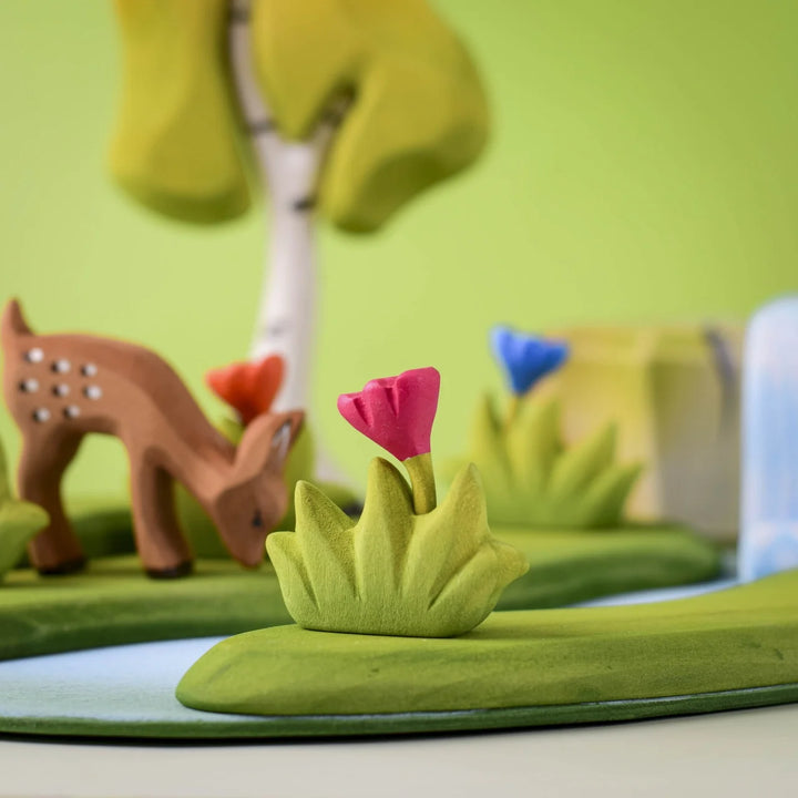 Bumbu Small Wooden Grass with Pink Flower