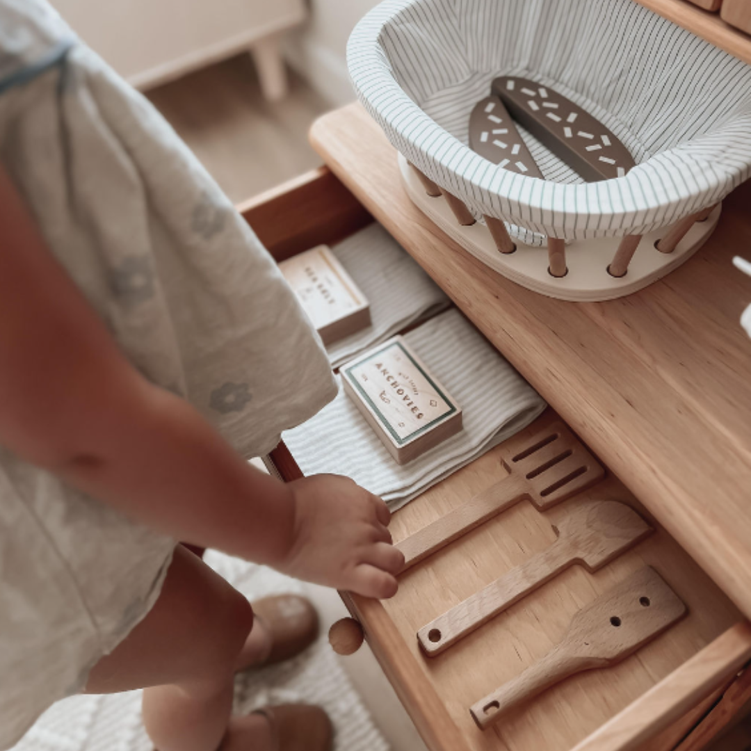 Drewart Kitchen Cupboard, Natural