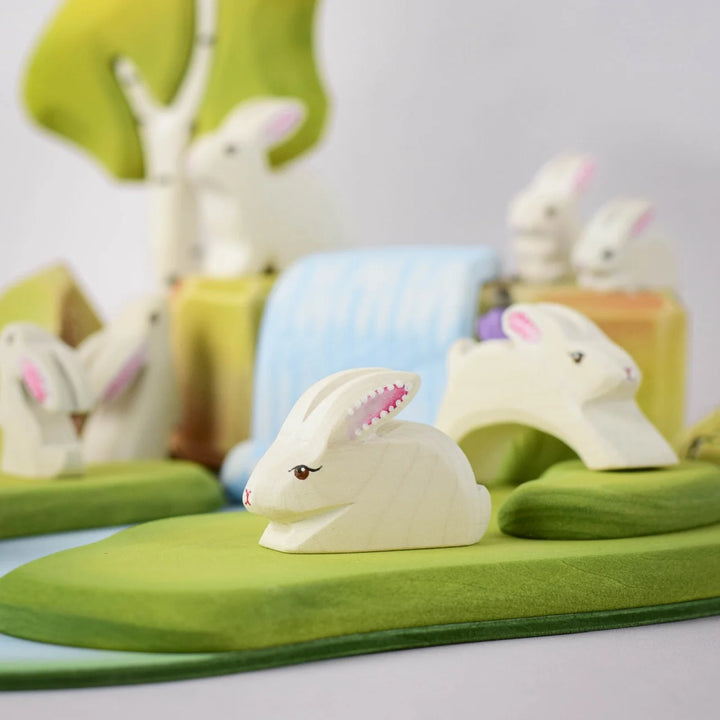Bumbu Perching Easter Bunny