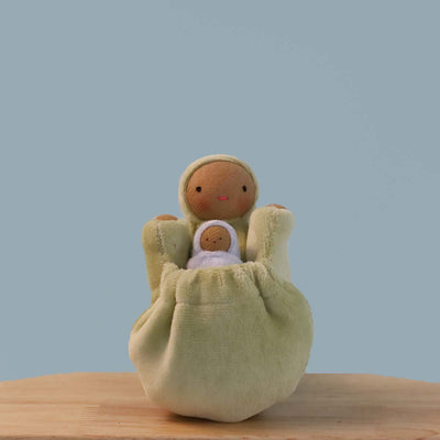 Fairyshadow Pocket Mama Waldorf Doll, Pastel Green