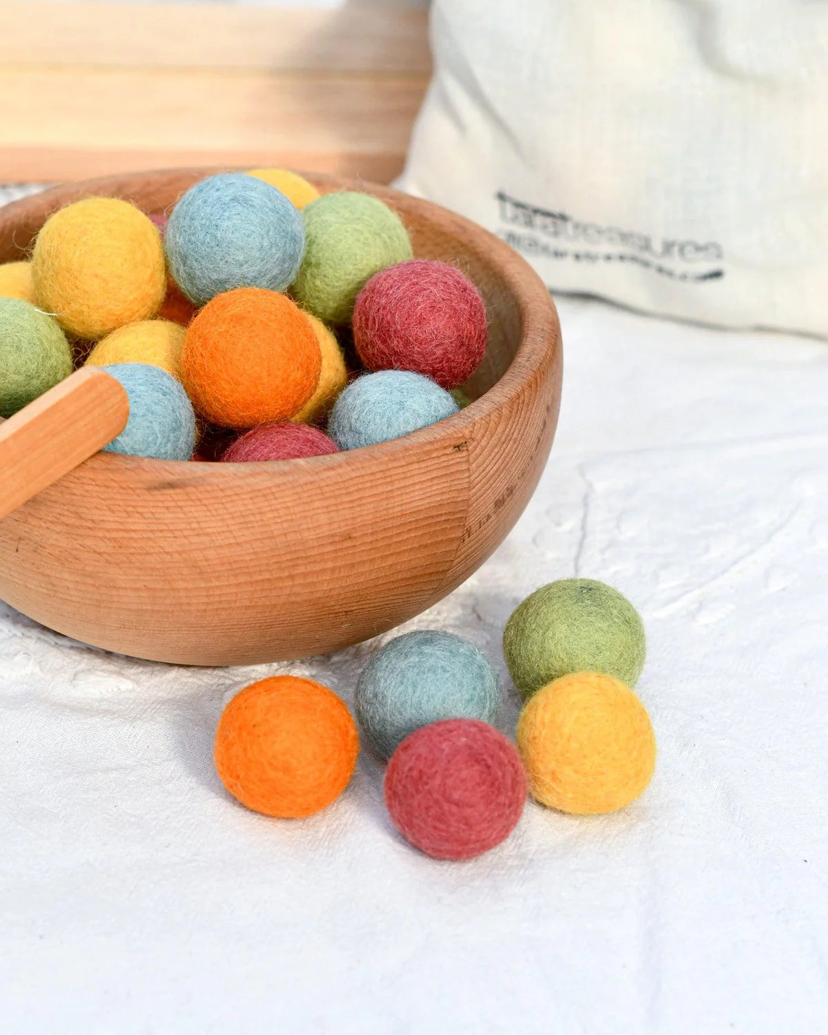 Wool Felt Balls in a Pouch, Sunshine Colors, 30 balls, 3 cm