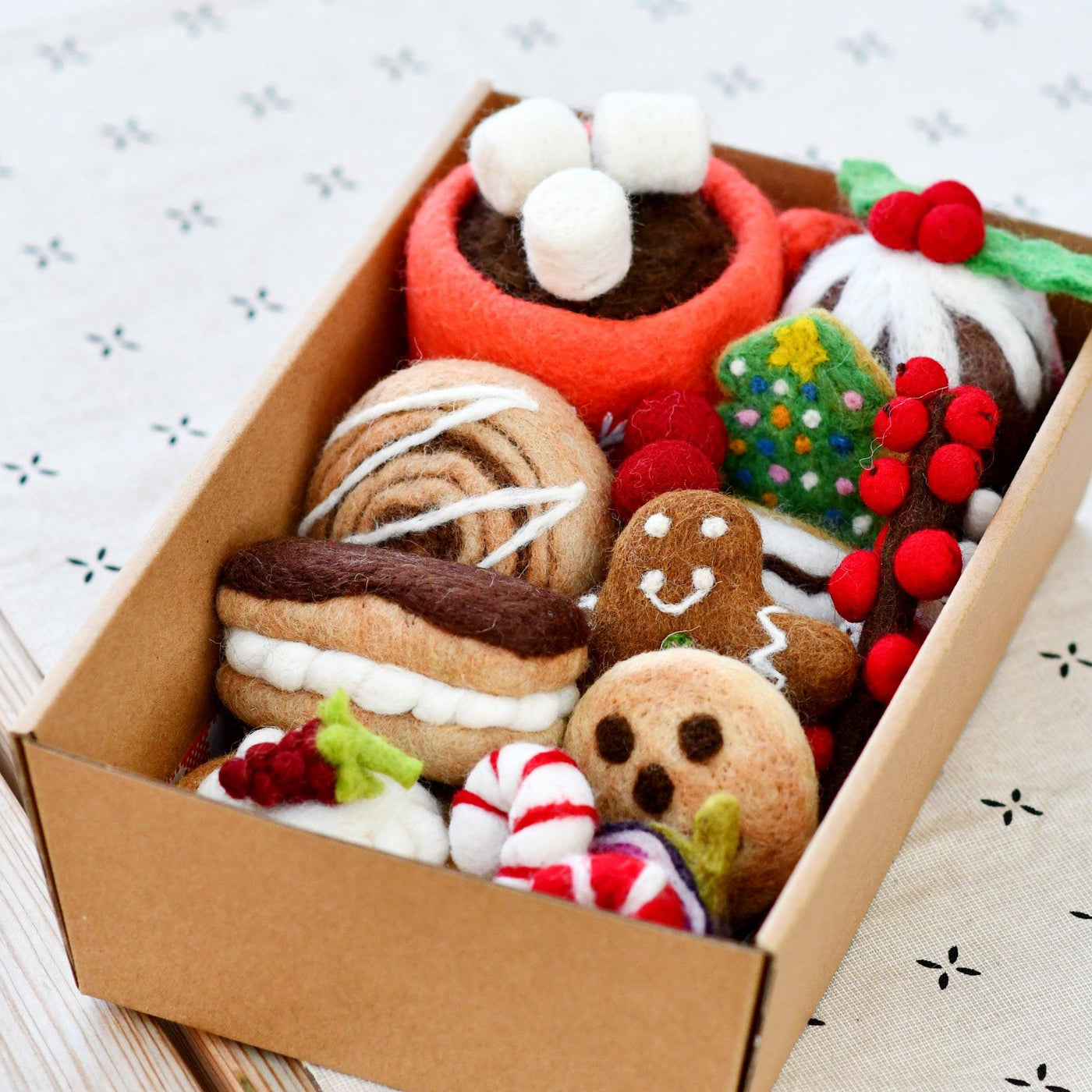 Pre-Order Felt Christmas Play Food Grazing Box, Set A (Ships in 1 Week)