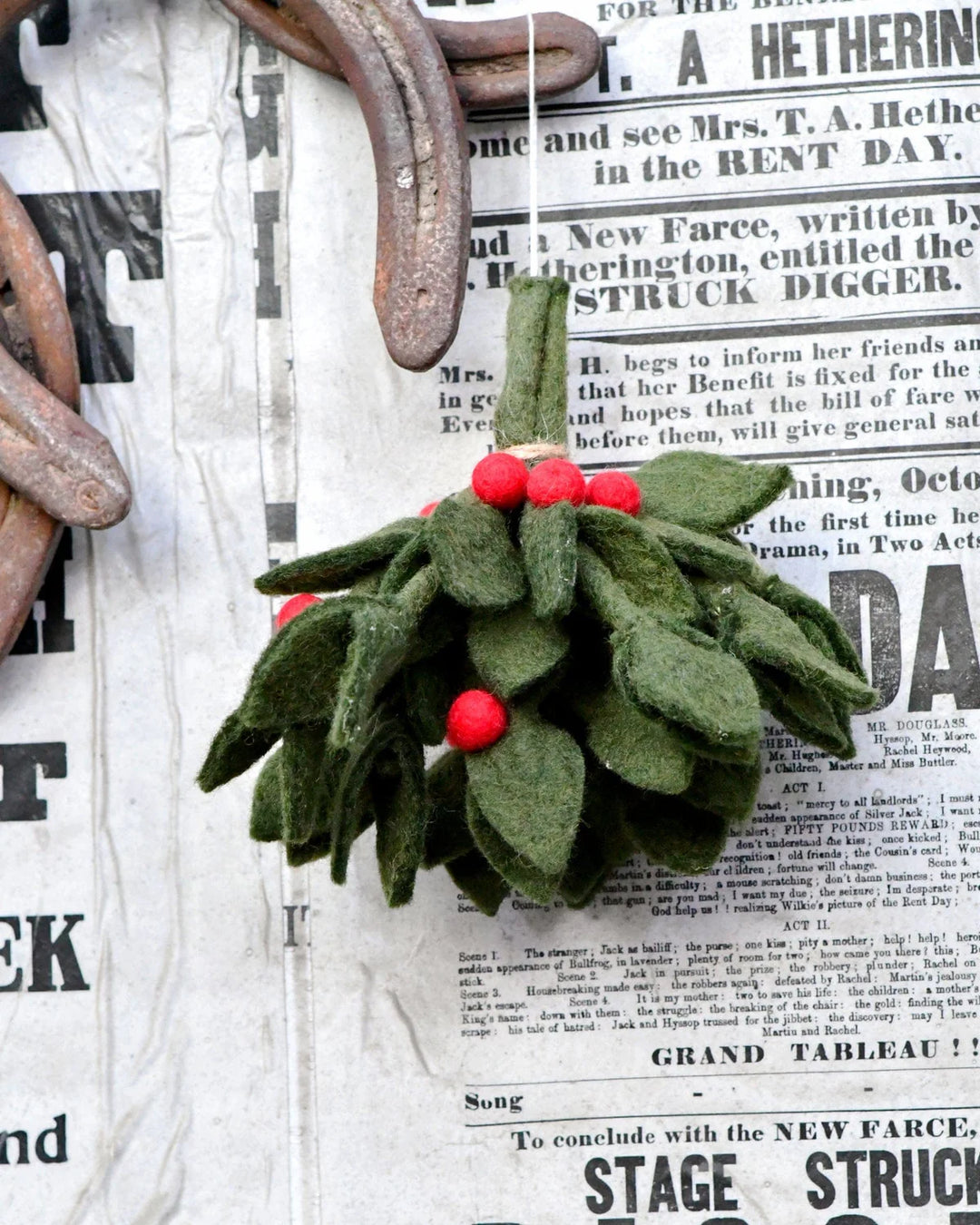 Sale Felt Mistletoe