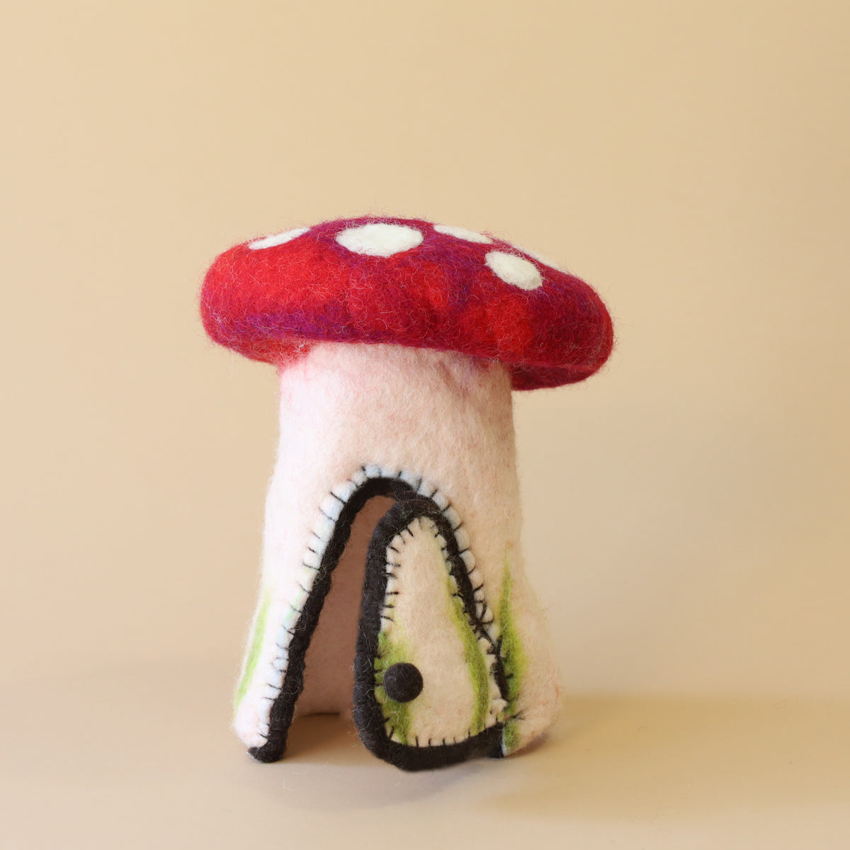 Felt Mushroom Hideaway, Red