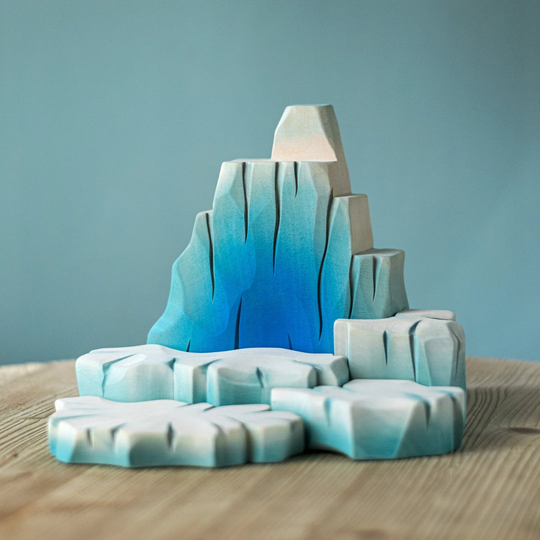 Bumbu Harp Seal Family and Iceberg Set