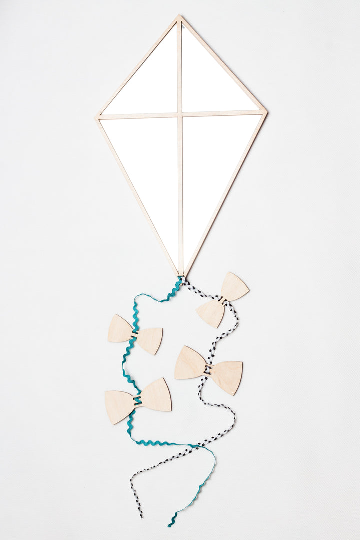 Kite Mirror