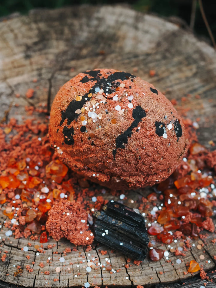 Wild Mountain Child Limited Edition Fire and Brimstone PlayFizz Dragon Egg