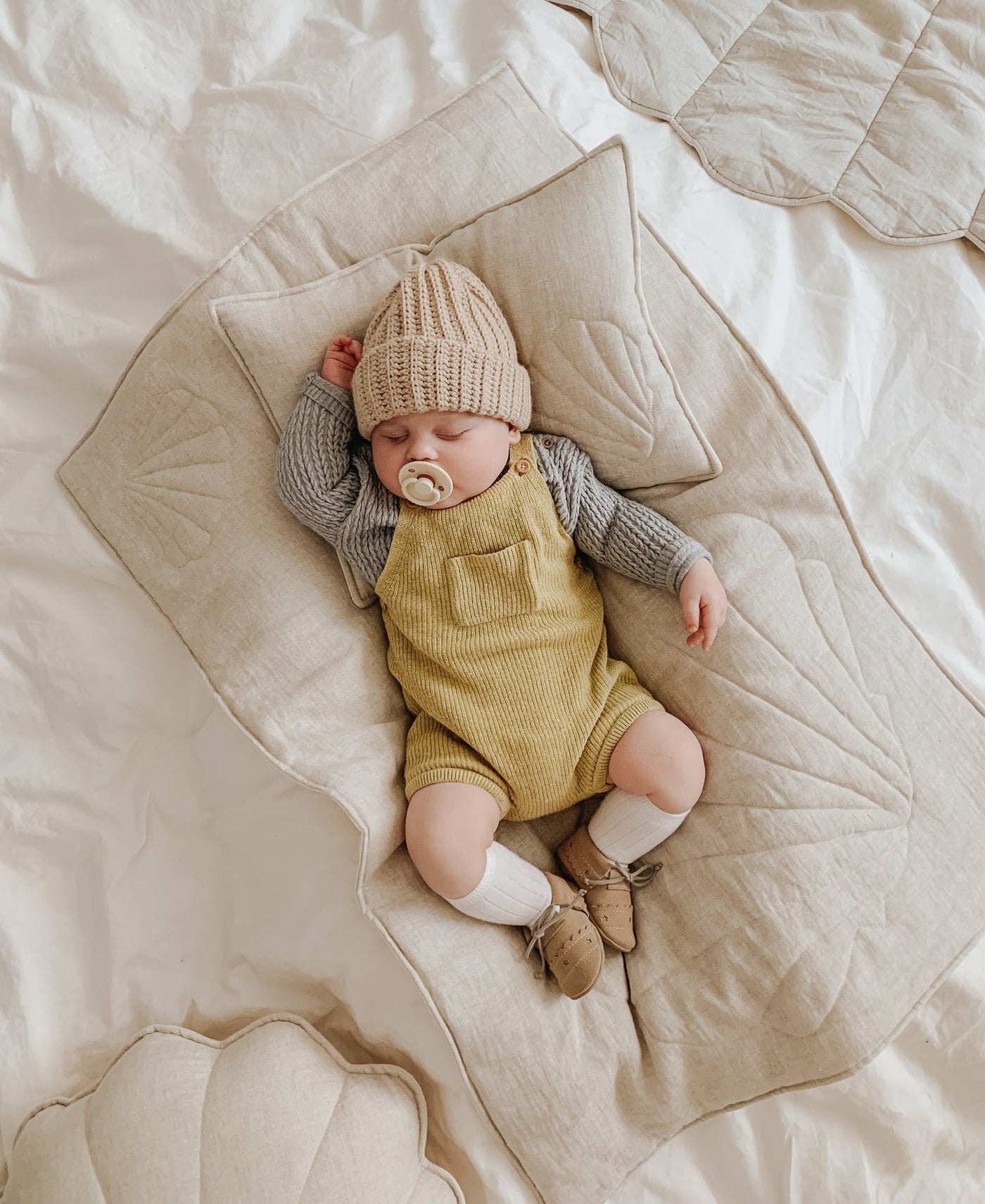 Linen "Sand” Shell Pillow