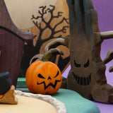 Mako Scary Tree · view 3