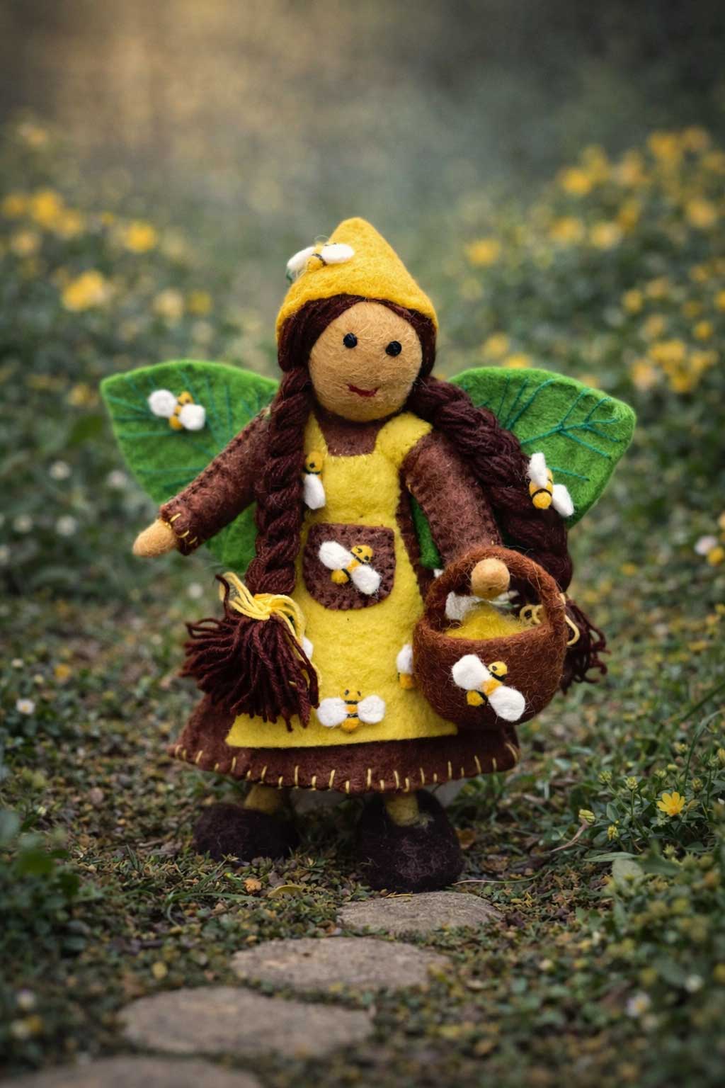 Mauri the Bee Fairy