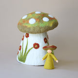 Mushroom House with Carrot Garden Mat · view 6