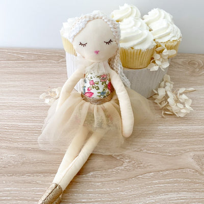 Nilla Cake Scented Sachet Doll