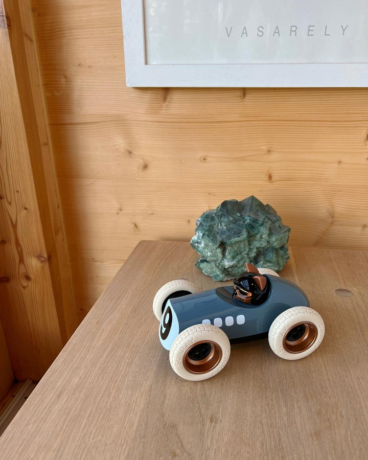 Car Egg Roadster SCRAMBLER