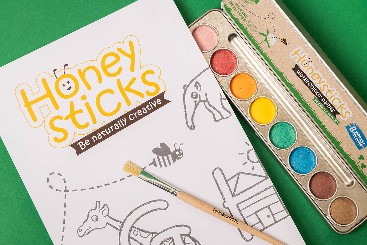 Honeysticks Jumbo Posters and Paints Activity Set