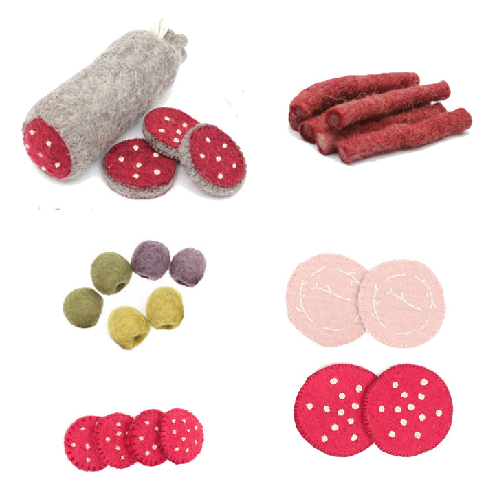 Papoose Felt Meat Lovers on Wood Slice, Set of 25 Pieces