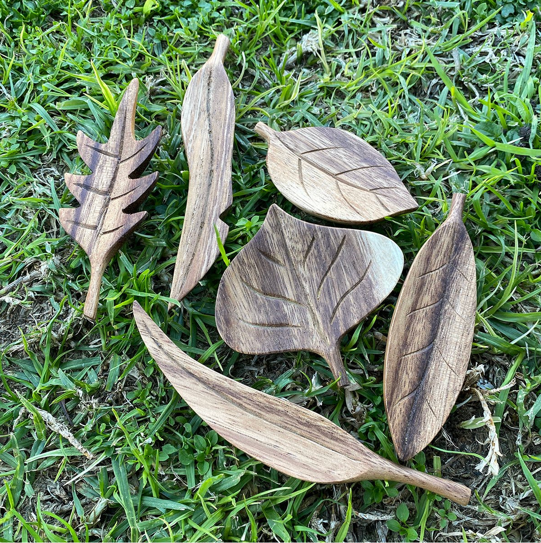 Papoose Wooden Leaves, Set of 6