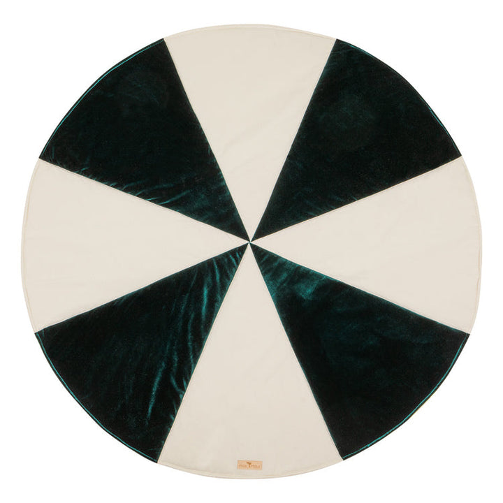 Christmas “Green Candy” Round Patchwork Mat