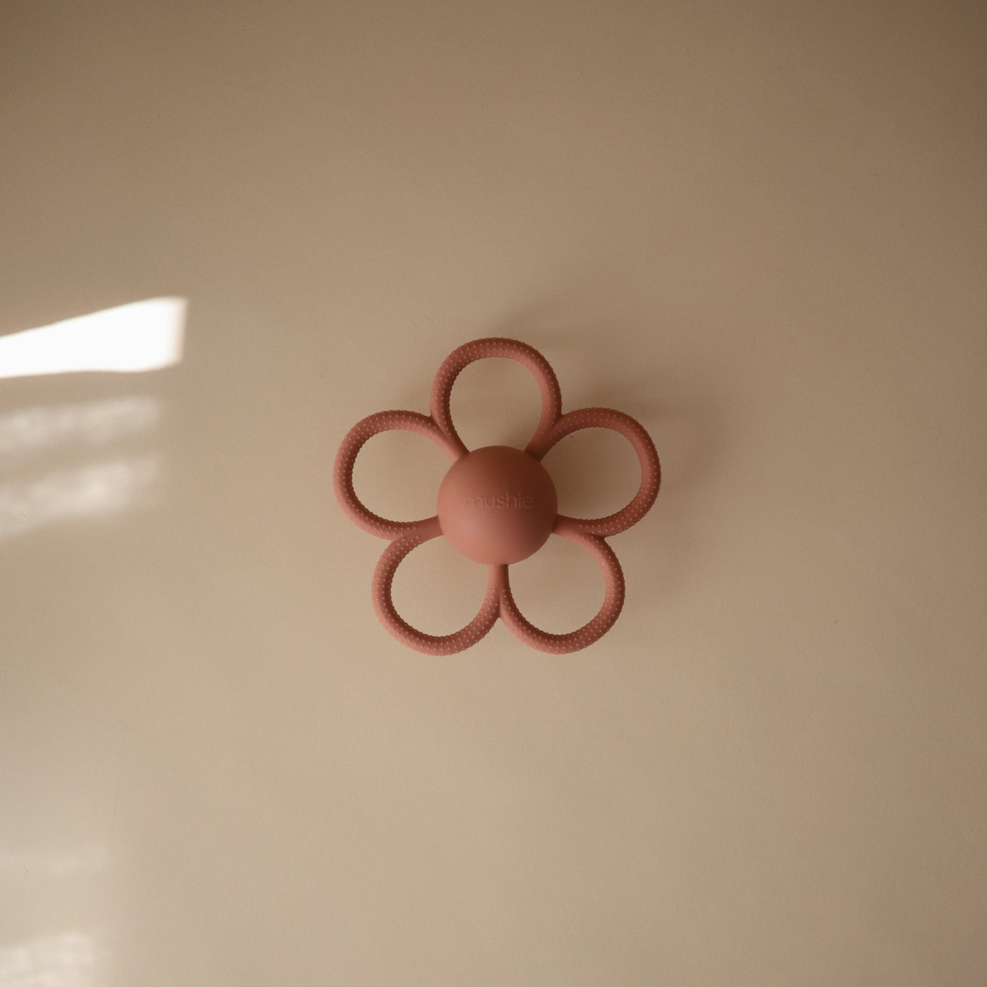 Daisy Rattle Teether