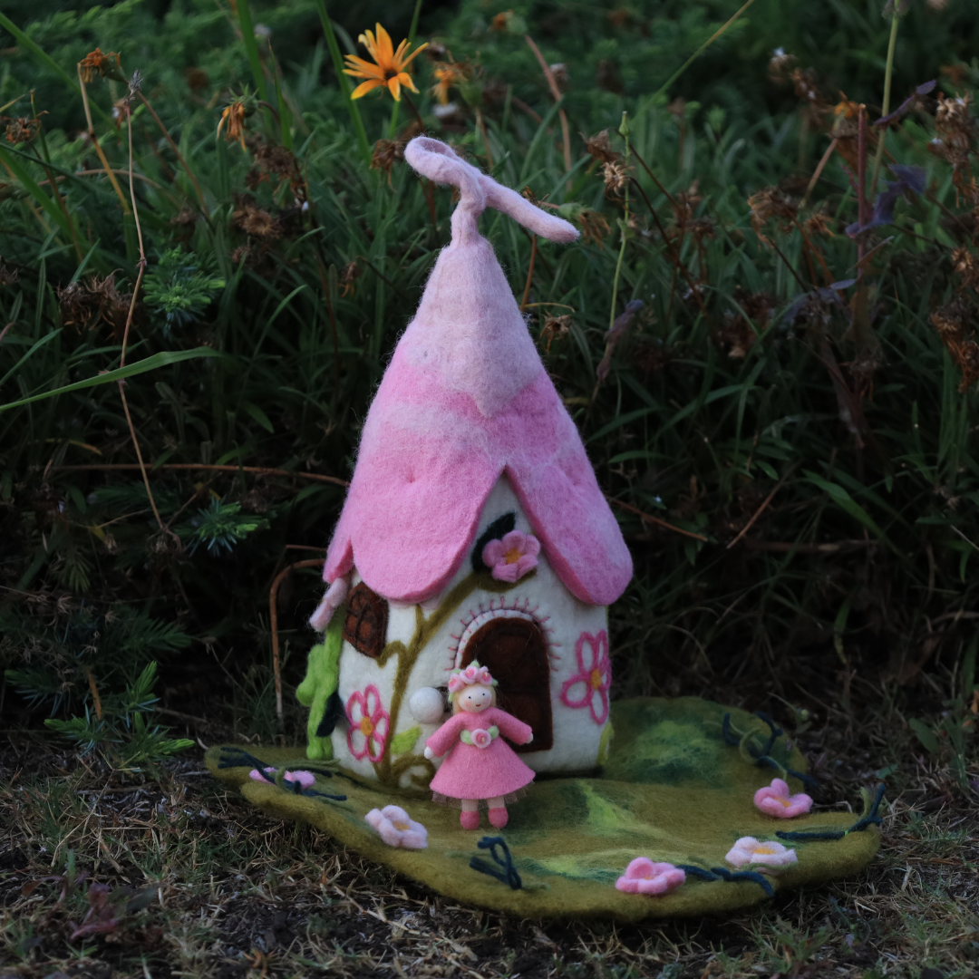 Pre-Order Pink Flower Fairy House and Mat (Ships in late February)