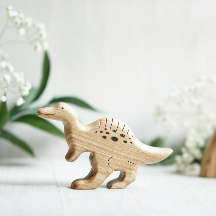 Wooden Spinosaurus