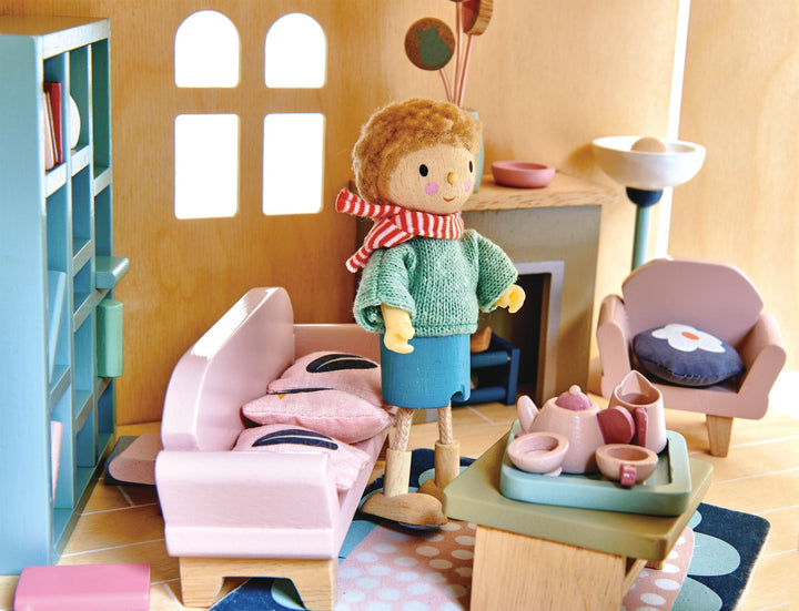 Tender Leaf Doll&