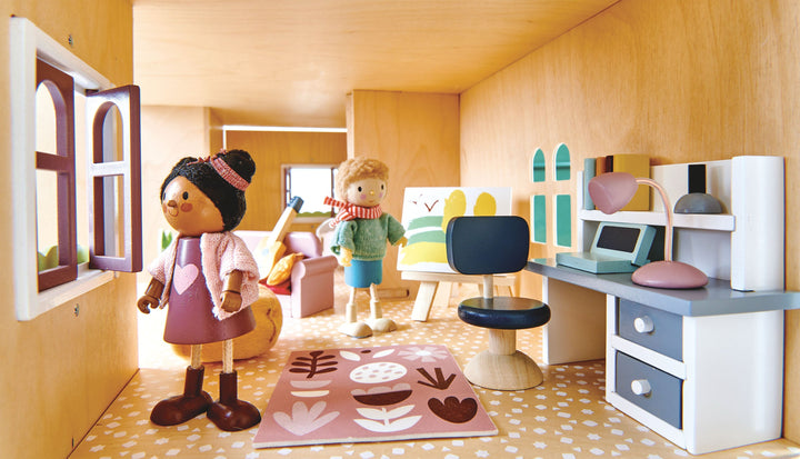 Tender Leaf Doll&