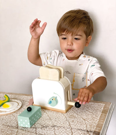 Tender Leaf Breakfast Toaster Set