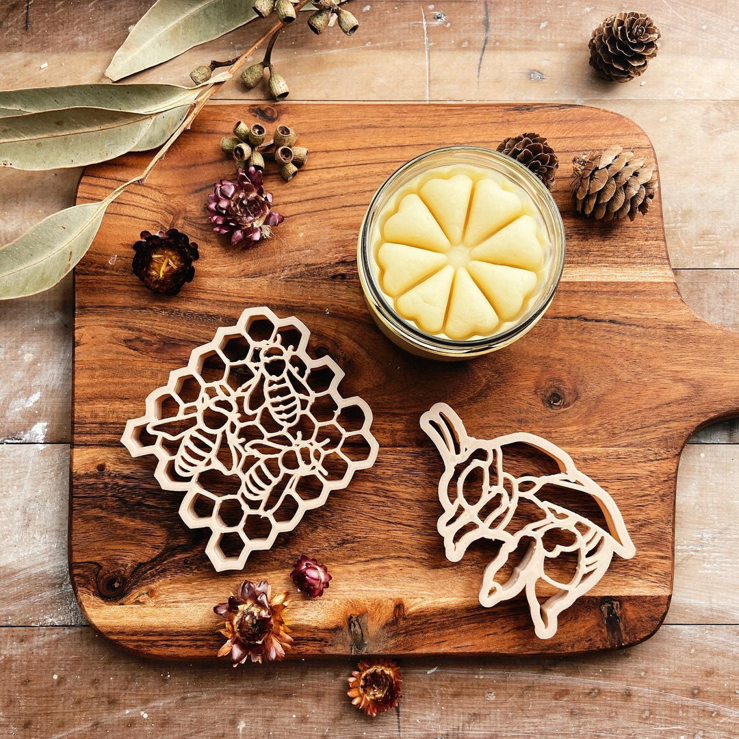 Sale Teddy Bear Bee &amp; Honey Comb Eco Cutter Set
