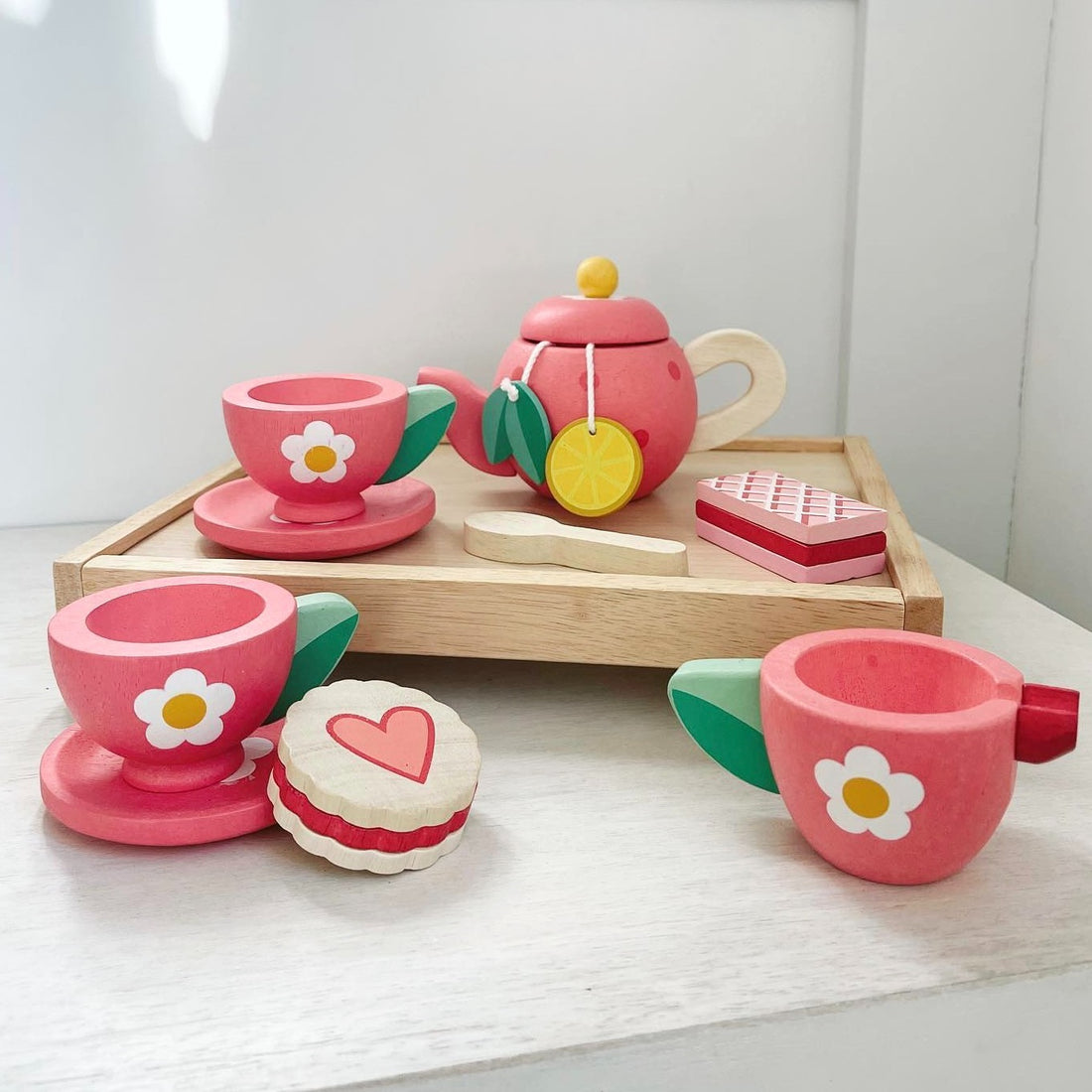 Tender Leaf Tea Tray Set